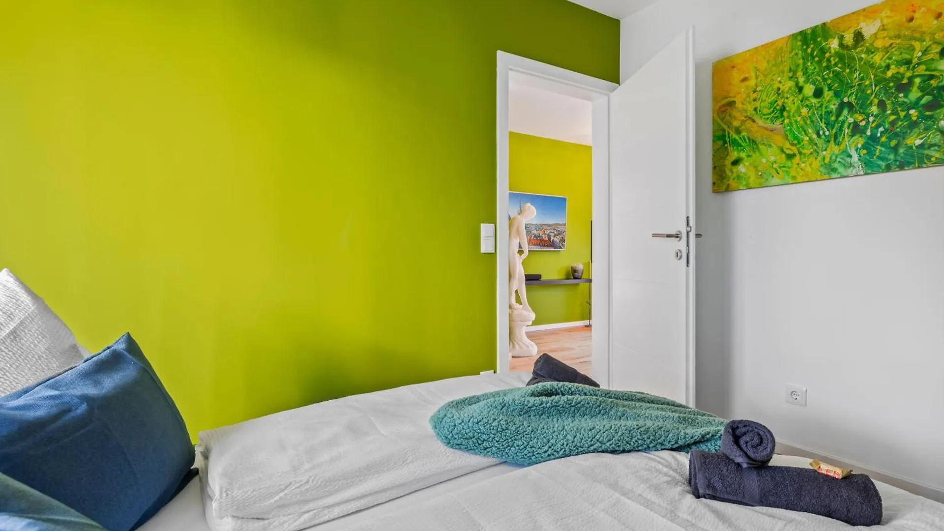 Green Suite - Whirlpool Garden - Free Parking - Wifi Vienna 0*,  Austria