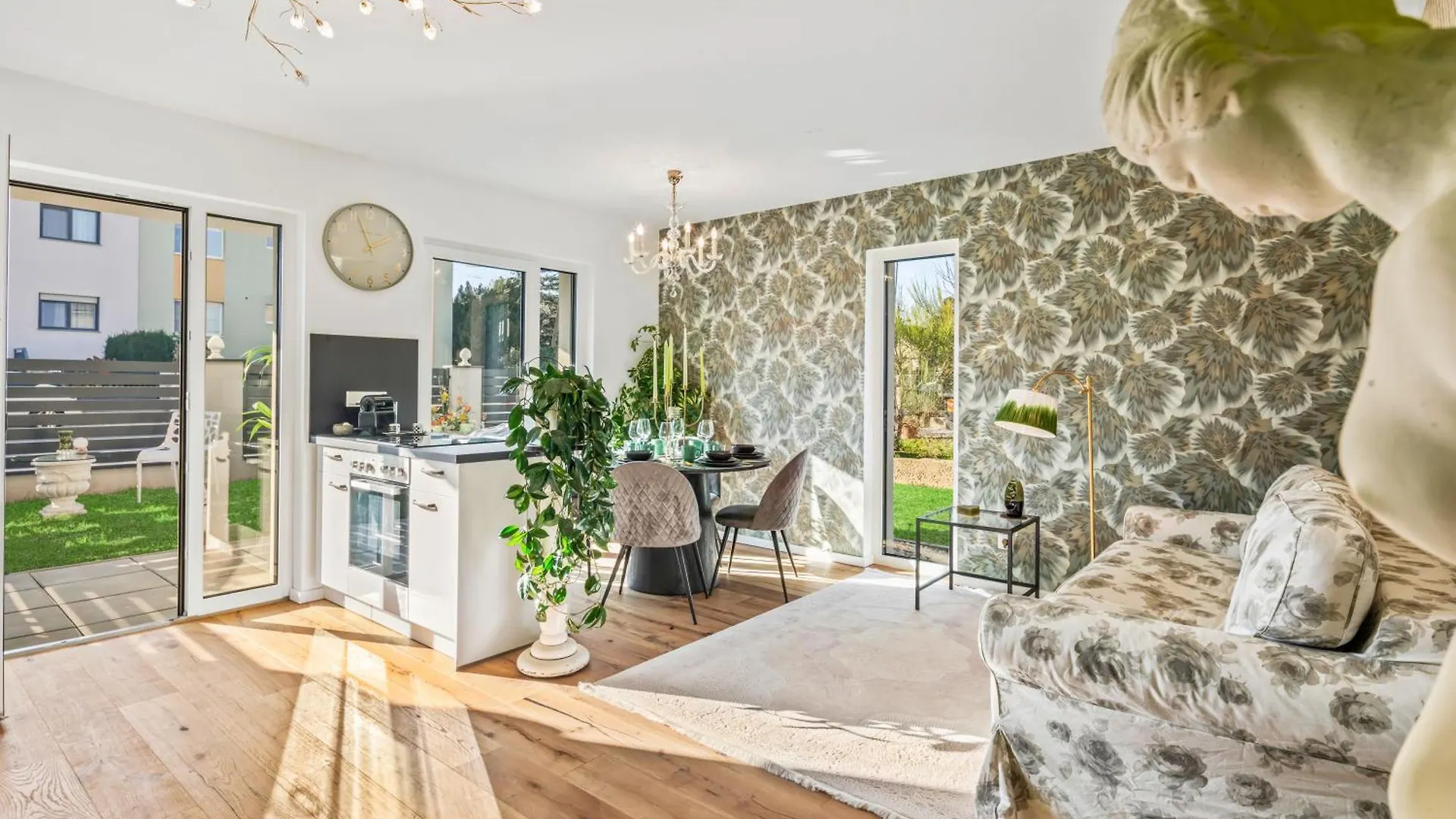 Green Suite - Whirlpool Garden - Free Parking - Wifi Vienna