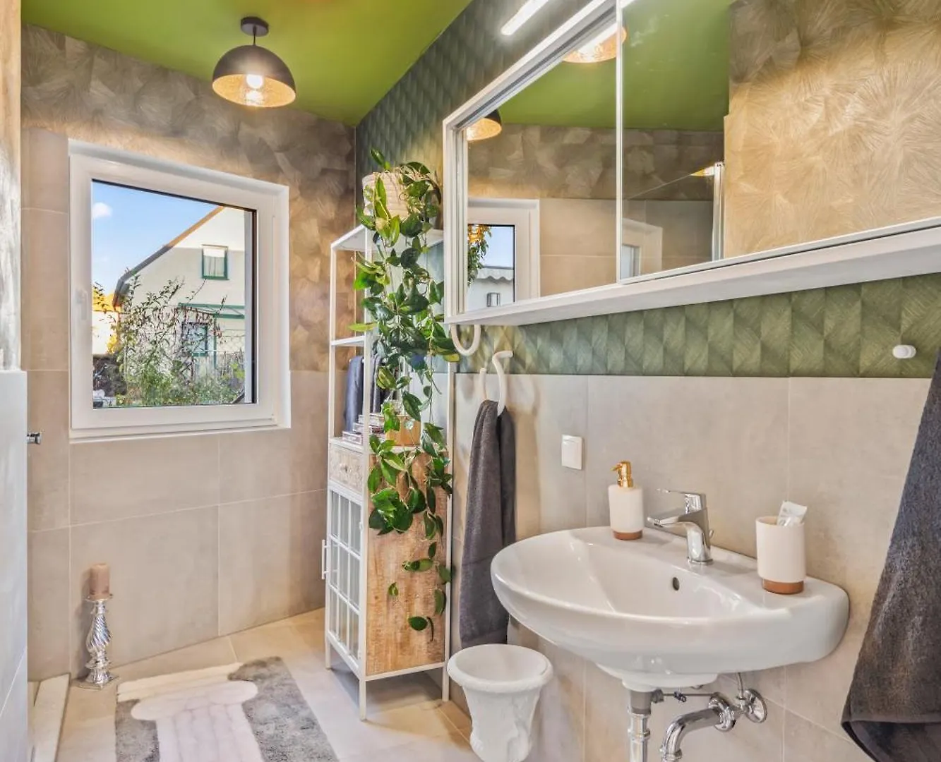 Green Suite - Whirlpool Garden - Free Parking - Wifi Vienna
